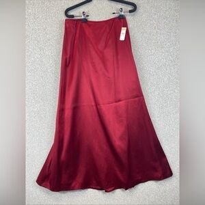 Talbots silk maxi skirt size 6 trumpet style satin texture formal elegant